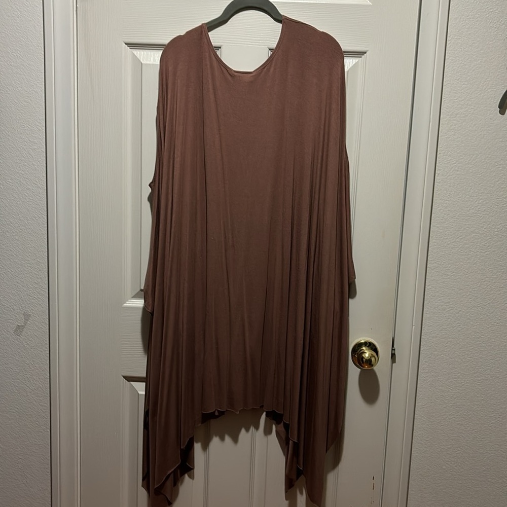 Three Birds Nest Wren Tunic
